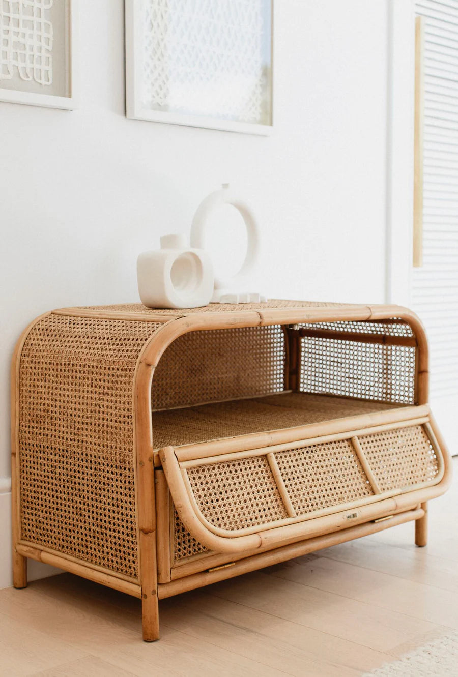 RAFFLES CABINET BY INDIA CRAFT
