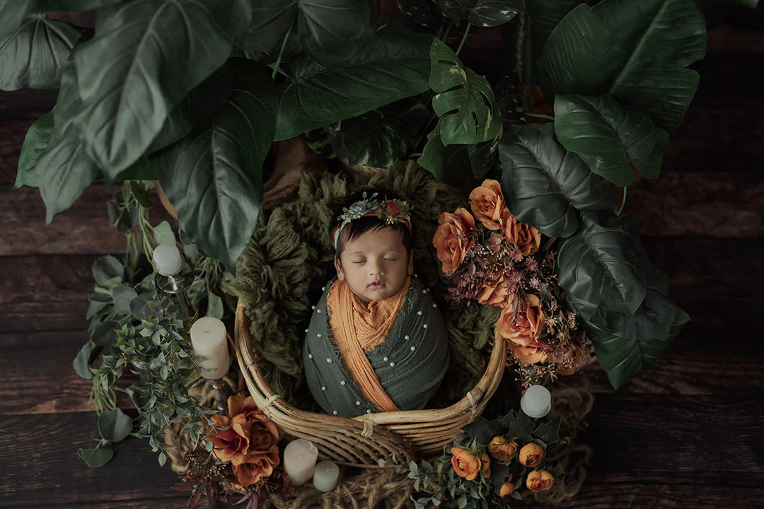 Infinity Basket for Baby Photography Photoshoot, Prop basket